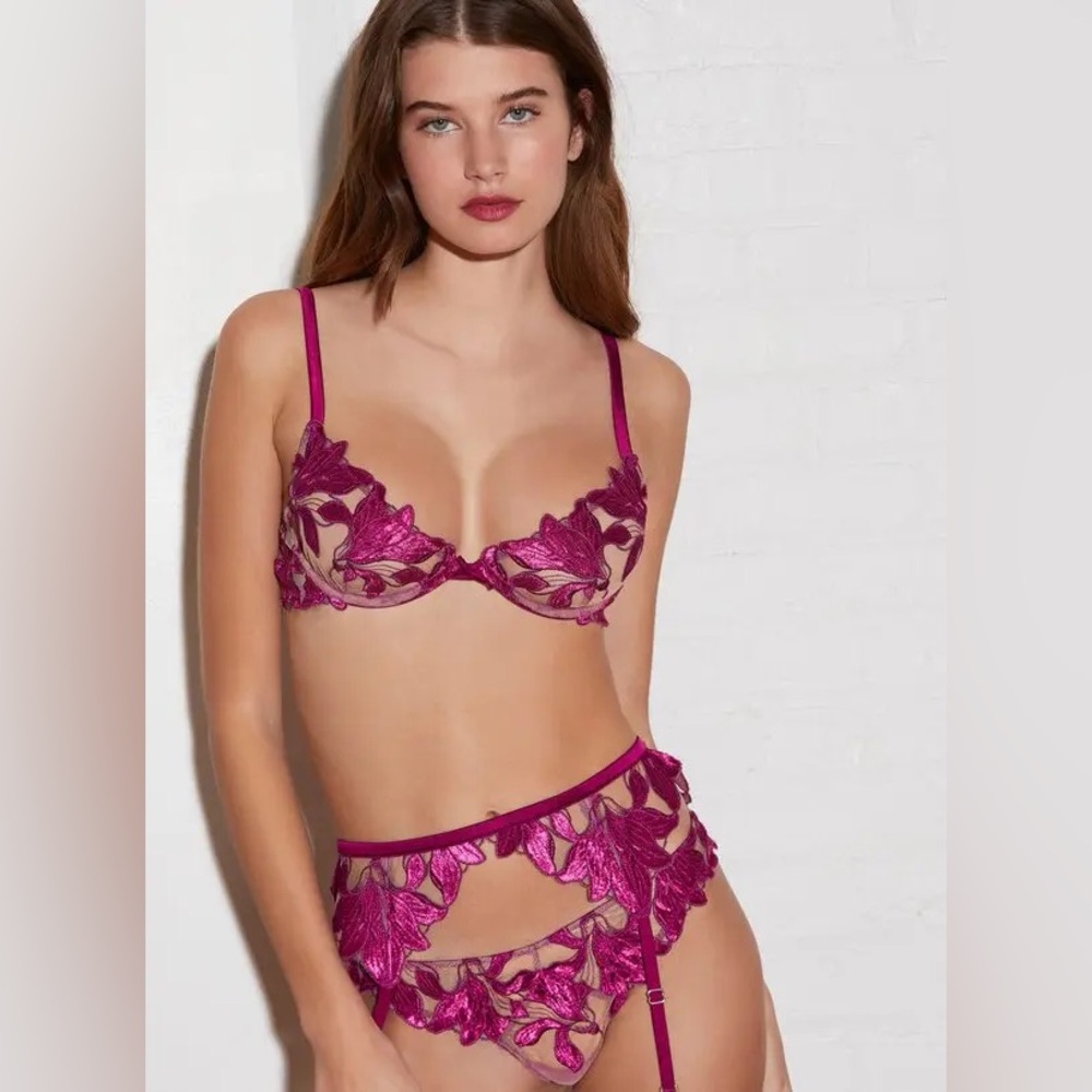 fleur du mal bra 36C